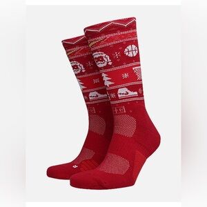 NIKE ELITE CHRISTMAS MENS CREW SOCKS GYM NWT SIZE L Women 10-13 Men Shoe 8-12